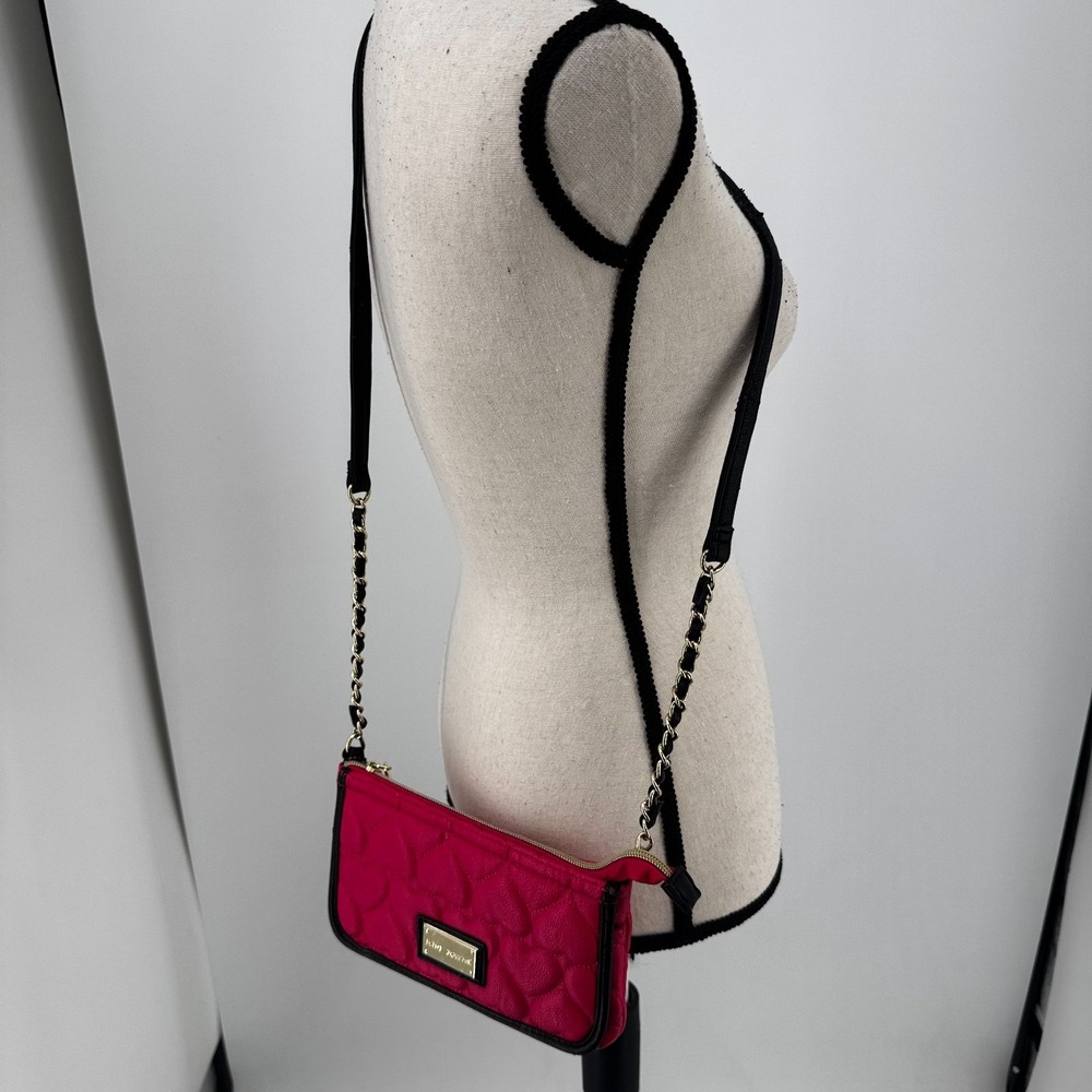 Betsey Johnson Be Mine Purse Womens Pink Black Qu… - image 3